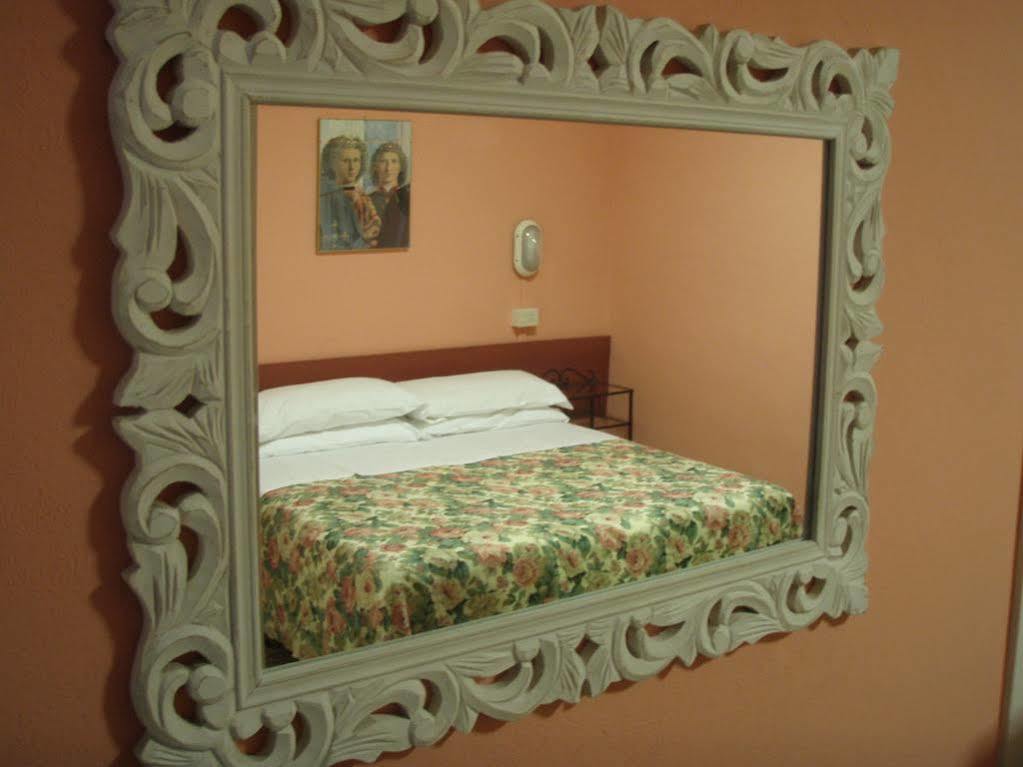 Albergo Fiorentino Sansepolcro Eksteriør billede